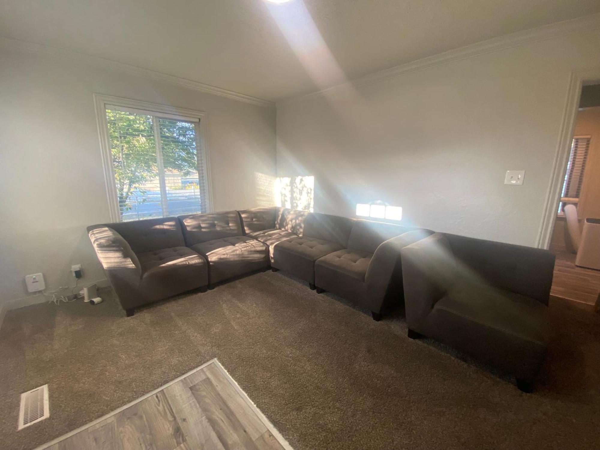 ווסט ואלי סיטי Cute Entire Small House With Large Yard! Pets Welcome! מראה חיצוני תמונה